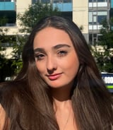 Nanny/Babysitter in Burnaby - Isabela S.