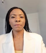 Housekeeper in Mont-Royal - Elvira N.