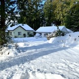 Caregiver in Duncan - Looking for an experienced, mature caregiver in Duncan, BC. Live-in or live-out. P/T leading to FT.