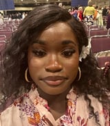 Housekeeper in Oshawa - Gloria O.
