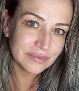 Caregiver in Calgary - Flavia P.