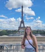 Nanny/Babysitter in Winnipeg - Lauren A.