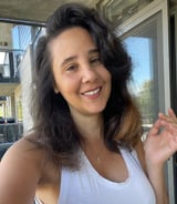 Housekeeper in Dollard-des-Ormeaux - Tessa G.