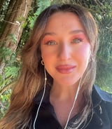 Housekeeper in North Vancouver - Iuliia G.