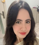 Nanny/Babysitter in Montreal - Yasmine J.