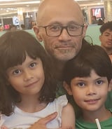 Driver in Surrey - Driver for 2 children to and from school