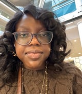 Nanny/Babysitter in Oakville - Tifeoluwapo O.