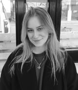 Nanny/Babysitter in Winnipeg - Yuliia F.