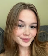 Nanny/Babysitter in Medicine Hat - Mikayla D.