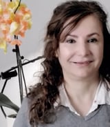 Nanny/Babysitter in Montreal - Elham A.