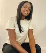 Nanny/Babysitter in Montreal - Marie Donise J.