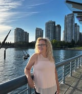 Pet care in Surrey - Inger W.