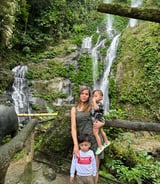 Nanny/Babysitter in Ottawa - Julie Ann M.