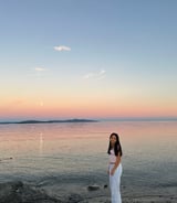 Nanny/Babysitter in Victoria - Anny Q.