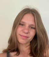 Nanny/Babysitter in Winnipeg - Abigail R.