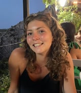 Tutor in Montreal - Philippine C.