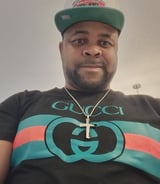 Housekeeper in Calgary - Onyema E.