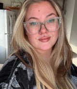 Nanny/Babysitter in Winnipeg - Karlee C.