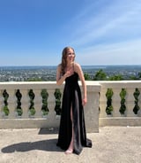 Nanny/Babysitter in Montreal-Ouest - Madison M.