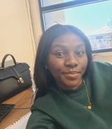 Nanny/Babysitter in Mont-Royal - Esther A.