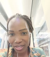 Housekeeper in Montreal - Funmi O.