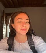 Nanny/Babysitter in Toronto - Chloe S.