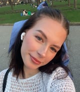 Nanny/Babysitter in Ottawa - Vika M.