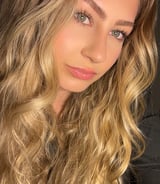 Housekeeper in Victoria - Taylor Y.