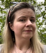 Nanny/Babysitter in Winnipeg - Lauren D.