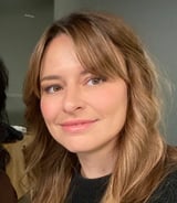 Nanny/Babysitter in Montreal - Cherche une personne bilingue d’expérience / 5 soirées par deux semaines