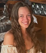 Nanny/Babysitter in North Vancouver - Destiny W.