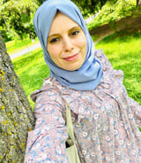 Nanny/Babysitter in Montreal - Sarra I.