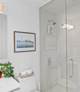 Housekeeper in Calgary - AirBNB Cleaning 2 bed Condo in Downtown