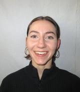 Nanny/Babysitter in Montreal - Damarra V.