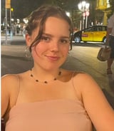 Nanny/Babysitter in Montreal - Alexis T.