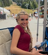 Housekeeper in North Vancouver - Jade S.