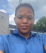 Housekeeper in Ottawa - Adeola A.