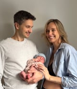 Nanny/Babysitter in Montreal - Gardienne pour bébé (âgée 7 sem)/Baby nanny (7 w.o.)