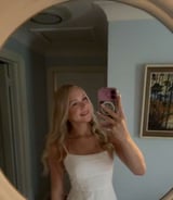 Nanny/Babysitter in Winnipeg - Sienna K.