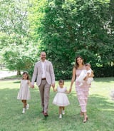 Nanny/Babysitter in Mont-Royal - Experienced Nanny/Housekeeper Wanted – Loving Family with 3 little girls