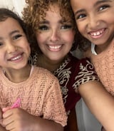 Nanny/Babysitter in Montreal - Lyna T.