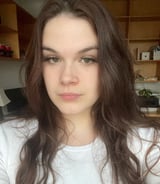 Nanny/Babysitter in Toronto - Nanny/Housekeeper