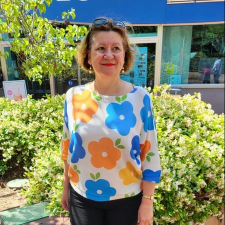 Pet care in Vancouver - Lili I.