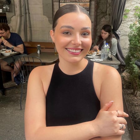 Nanny/Babysitter in Cambridge - Hayley P.