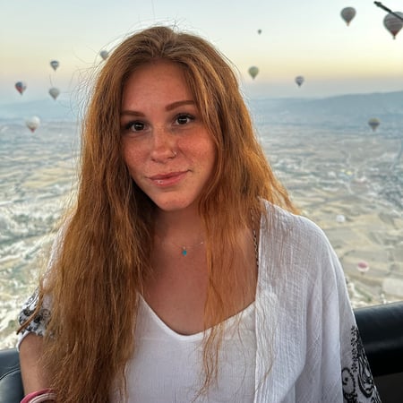 Housekeeper in Calgary - Elisabetta B.