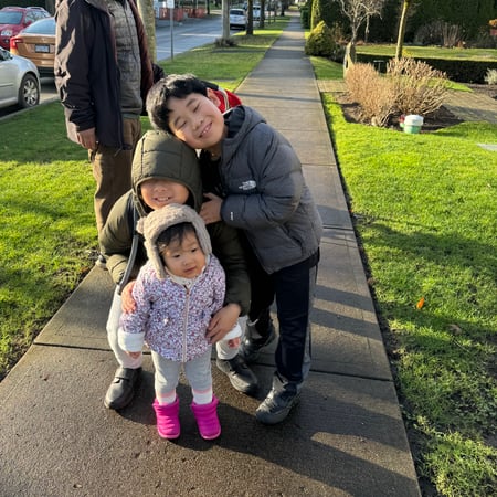 Nanny/Babysitter in Vancouver - Full-time child care/nanny