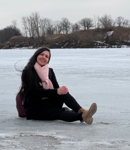 Nanny/Babysitter in Winnipeg - Nicole R.