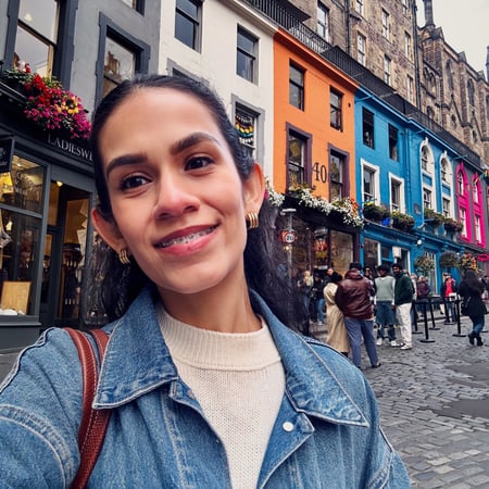 Nanny/Babysitter in London - Anmol B.