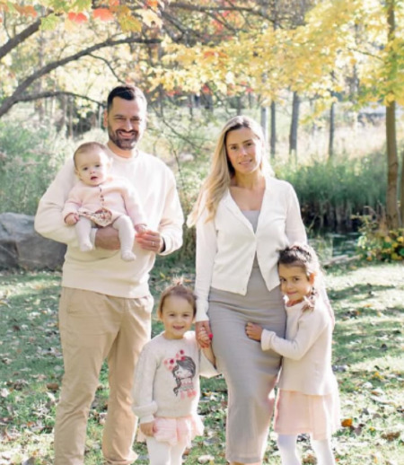 Nanny/Babysitter in Sainte-Catherine - After-School Childcare & Household Help (25 hrs/week, LaSalle)