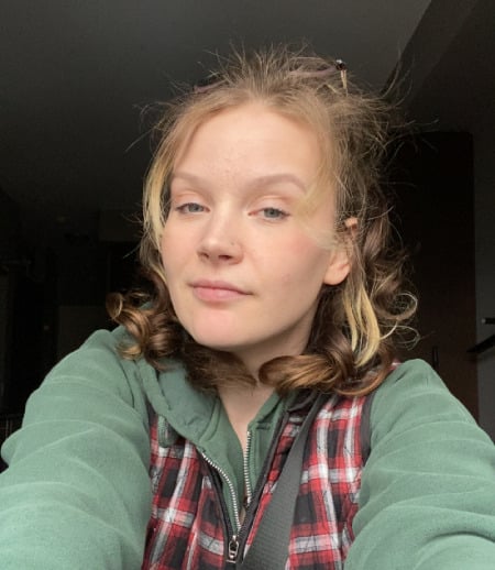 Nanny/Babysitter in Kitchener - Iris F.